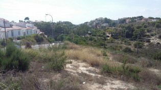 Ref. 25144--LA COVETA--CAMPELLO-SUELO URBANO