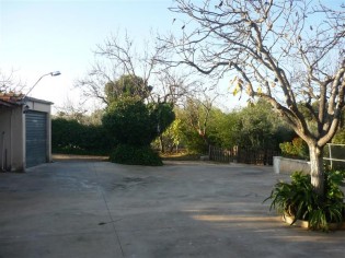 Ref. 25104--TERRENO RUSTICO EN ONIL